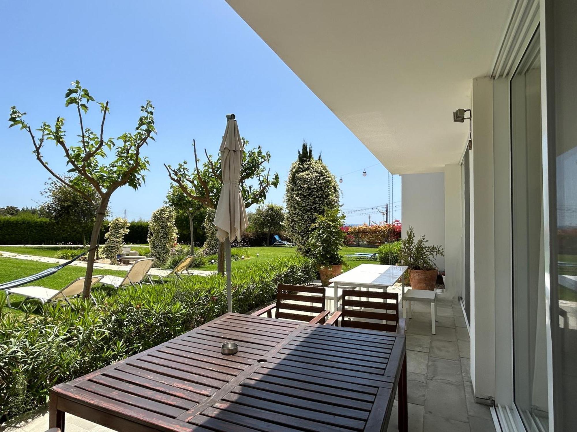 Appartamento Art By Praxis Governor's Beach Esterno foto